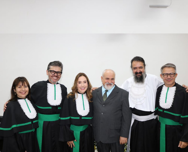 Univ�s vive momento hist�rico com posse dos novos membros da reitoria